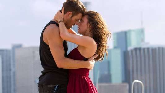 Step Up Revolution - Backdrop