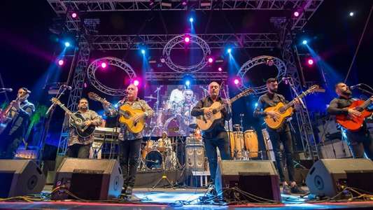 Gipsy Kings : Live at Kenwood House in London - Backdrop