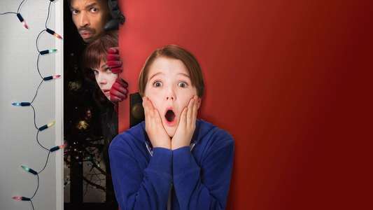 Home Alone: The Holiday Heist - Backdrops