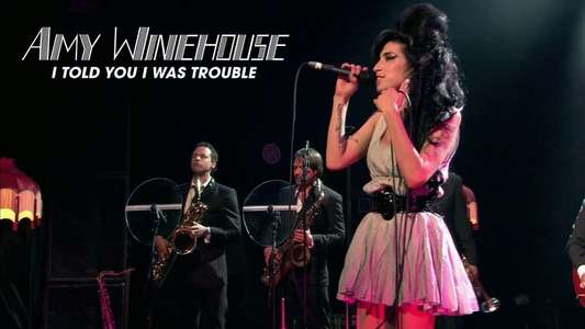 Amy Winehouse : I Told You I Was Trouble (Live in London) - Backdrop