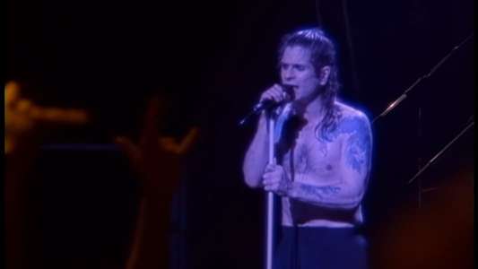 Ozzy Osbourne: Live & Loud - Backdrop