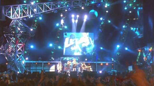 AC/DC: No Bull - Backdrop