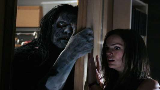 Boogeyman 2 - Backdrop