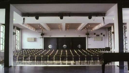 Bauhaus: The Face of the Twentieth Century - Backdrop