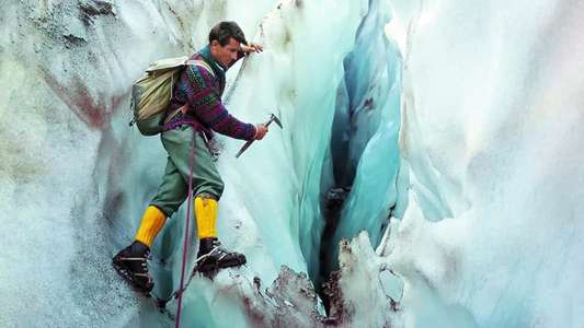 Walter Bonatti King of Alps - Backdrop