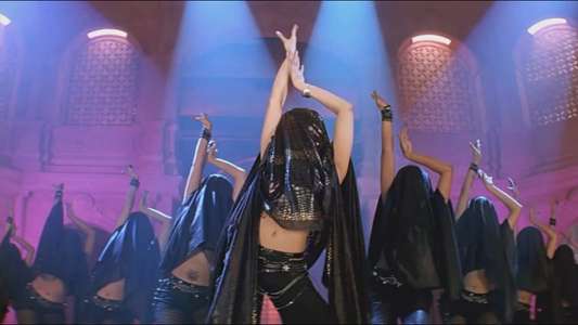 Mere Yaar Ki Shaadi Hai - Backdrop
