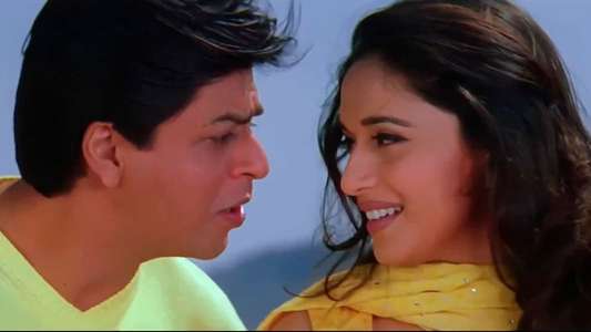 Hum Tumhare Hain Sanam - Backdrop