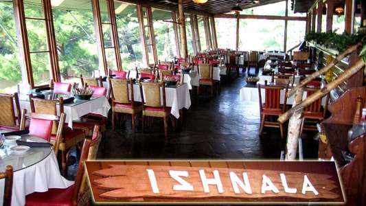 Wisconsin Supper Clubs: An Old Fashioned Experience - Backdrop