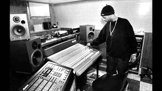 Beat Kings - Backdrop