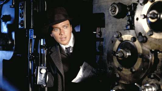 The Adventures of Young Indiana Jones: Adventures in the Secret Service - Backdrop