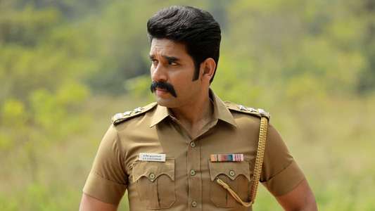 Nandhi Varman - Backdrop