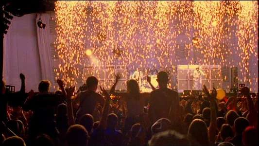 Bryan Adams: Live at Slane Castle - Backdrop
