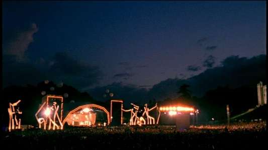 Bryan Adams: Live at Slane Castle - Backdrop