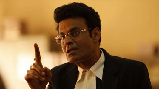 Sirf Ek Bandaa Kaafi Hai - Backdrop