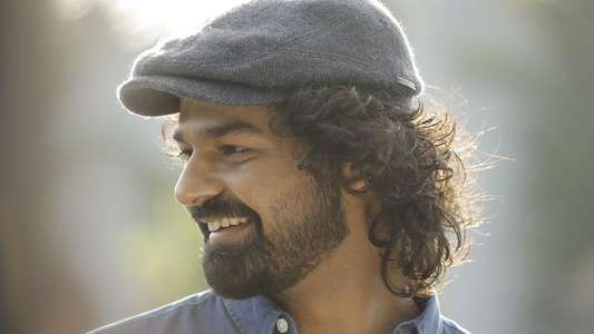 Hridayam - Backdrops