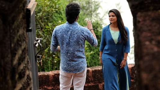Theera Kaadhal - Backdrop