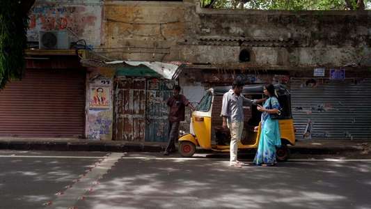Maalai Nera Malipoo - Backdrops