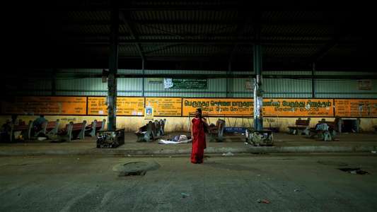 Maalai Nera Malipoo - Backdrops