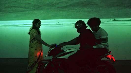 Maalai Nera Malipoo - Backdrops