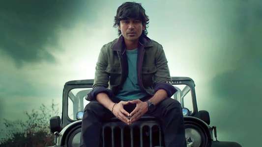 Naane Varuvean - Backdrop