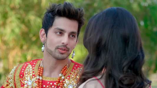 Sweetiee Weds NRI - Backdrop