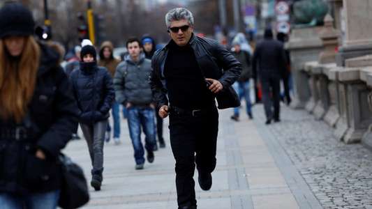 Vivegam - Backdrops