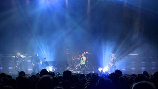 Bad Company - Live at Wembley - Backdrop