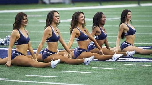 Dallas Cowboys Cheerleaders: Making the Team - Backdrop