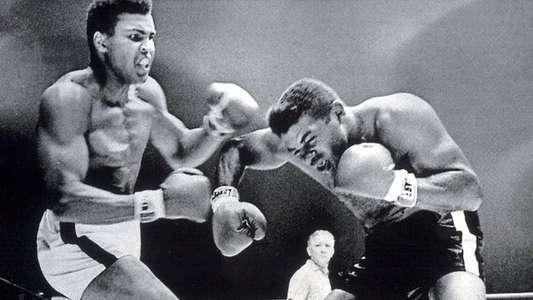Muhammad Ali - Through The Eyes Of The World - Backdrop