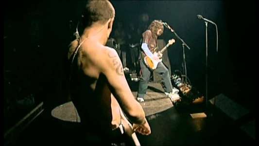 Red Hot Chili Peppers : Live at La Cigale - Backdrop