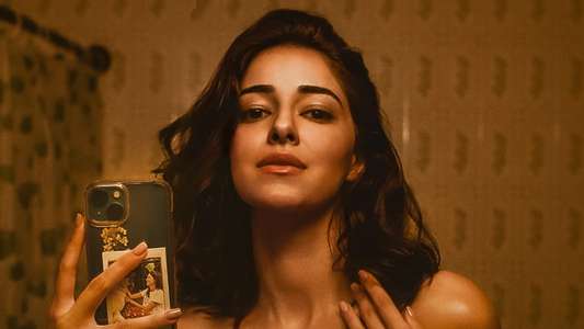 Kho Gaye Hum Kahan - Backdrop