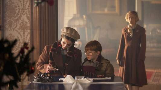 Doctor Who: The Doctor  the Widow and the Wardrobe - Backdrop
