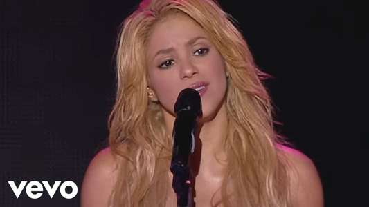Shakira: Live from Paris - Backdrop