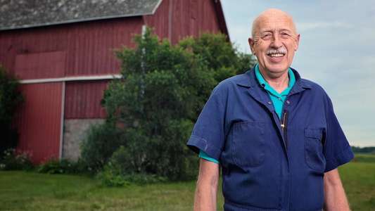 The Incredible Dr. Pol - Backdrops