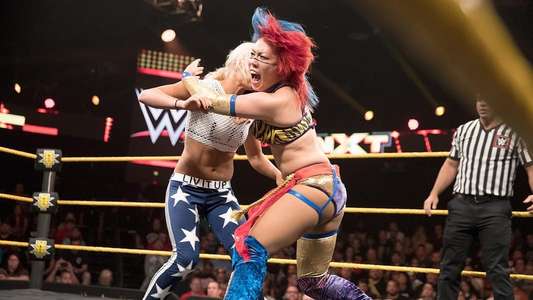 WWE NXT - Backdrops