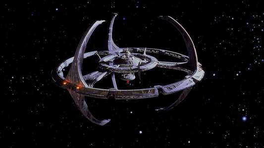 Star Trek: Deep Space Nine - Backdrop