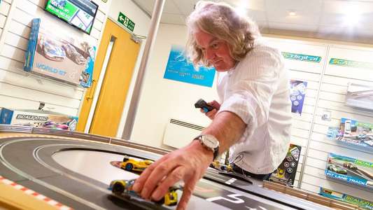 James May's Big Trouble in Model Britain - Backdrops