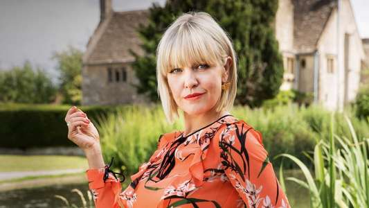 Agatha Raisin - Backdrop