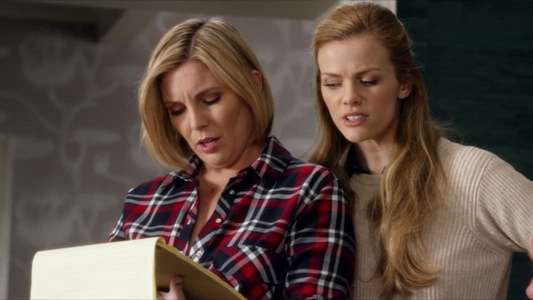 Grace and Frankie - Backdrops