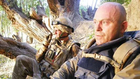Ross Kemp in Afghanistan - Backdrop