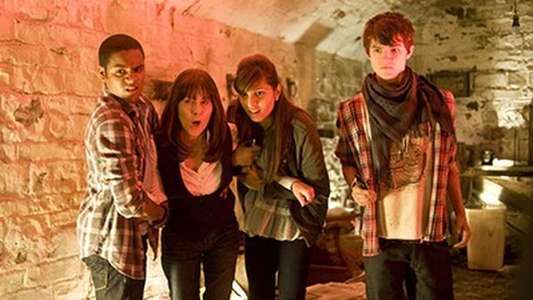 The Sarah Jane Adventures - Backdrop