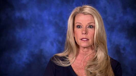 Dallas Cowboys Cheerleaders: Making the Team - Backdrop