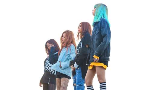 BLACKPINK: Light Up the Sky - Backdrop