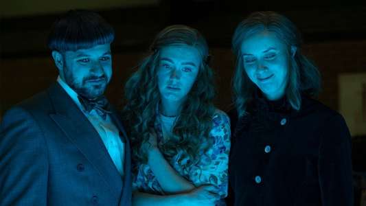 Everyone Else Burns - Backdrops