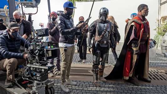 Disney Gallery: The Mandalorian - Backdrops