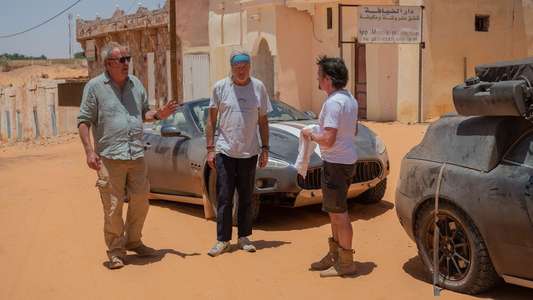 The Grand Tour: Sand Job - Backdrops