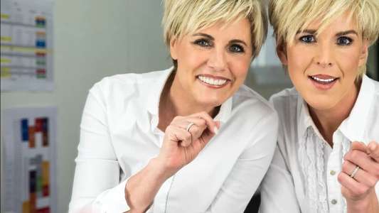 Tegen de Sterren op - Backdrop