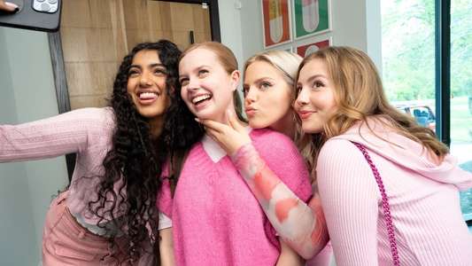 Mean Girls - Backdrops