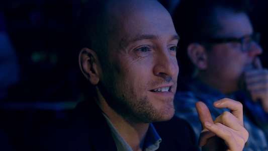 Derren Brown: Pushed to the Edge - Backdrop