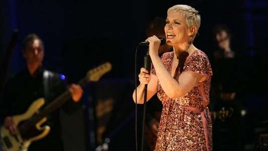 Annie Lennox - BBC Sessions Live at St Lukes - Backdrop